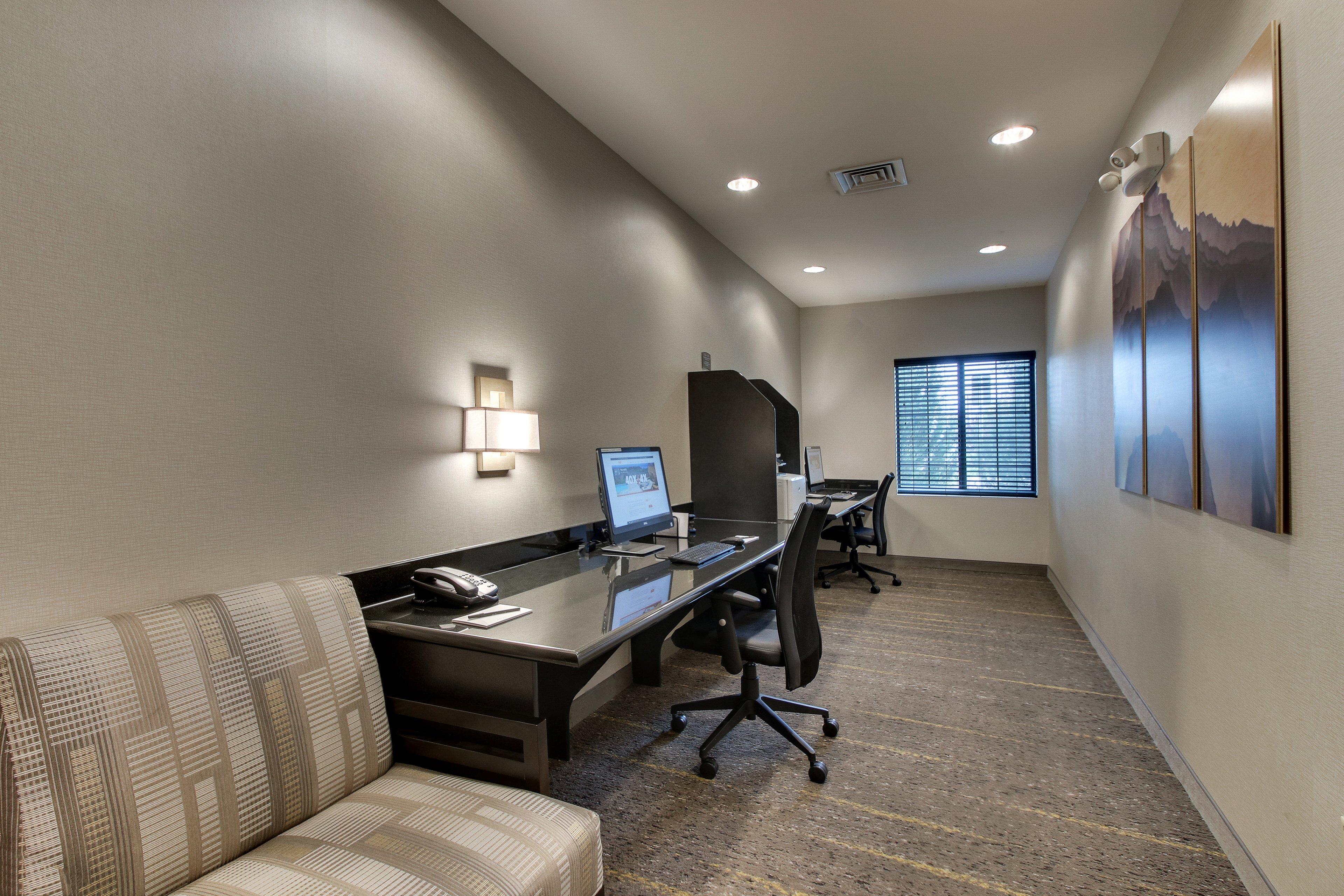 Staybridge Suites Missoula By Ihg Экстерьер фото