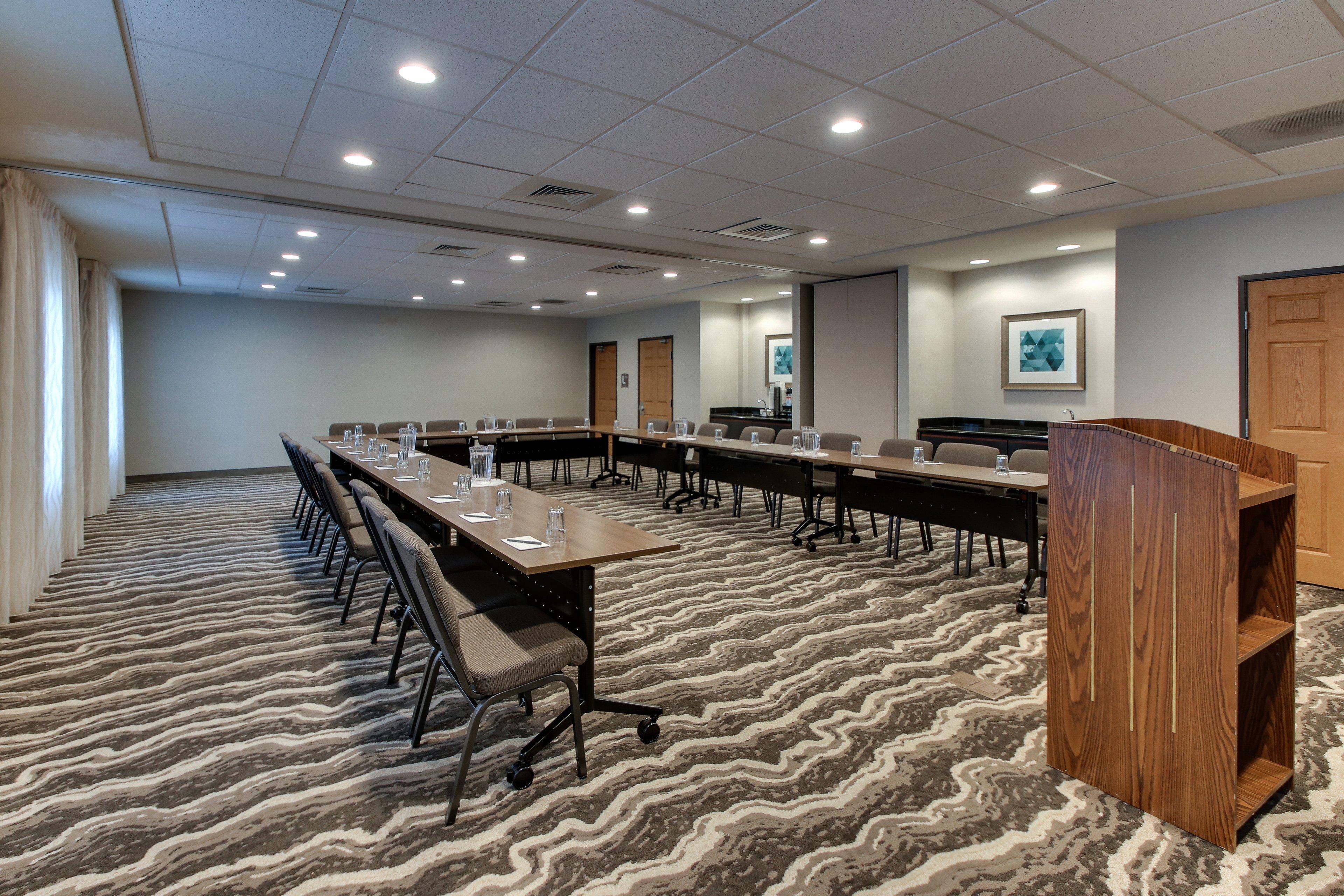 Staybridge Suites Missoula By Ihg Экстерьер фото